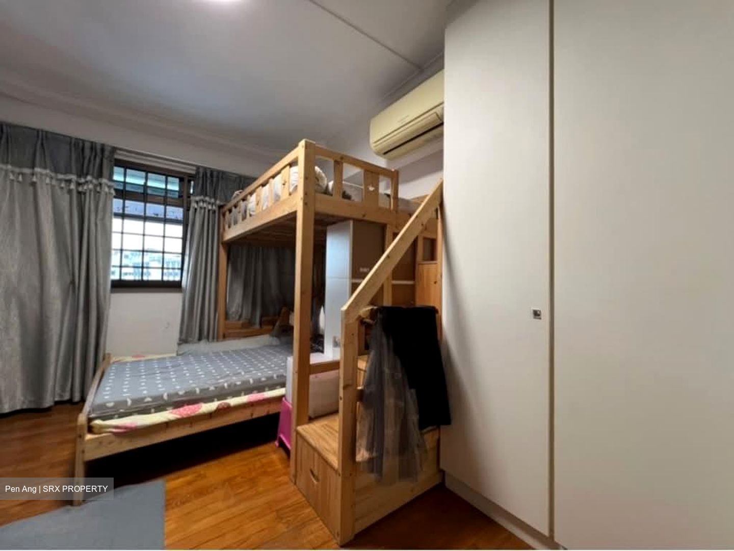 Blk 233 Compassvale Plains (Sengkang), HDB 5 Rooms #562370121